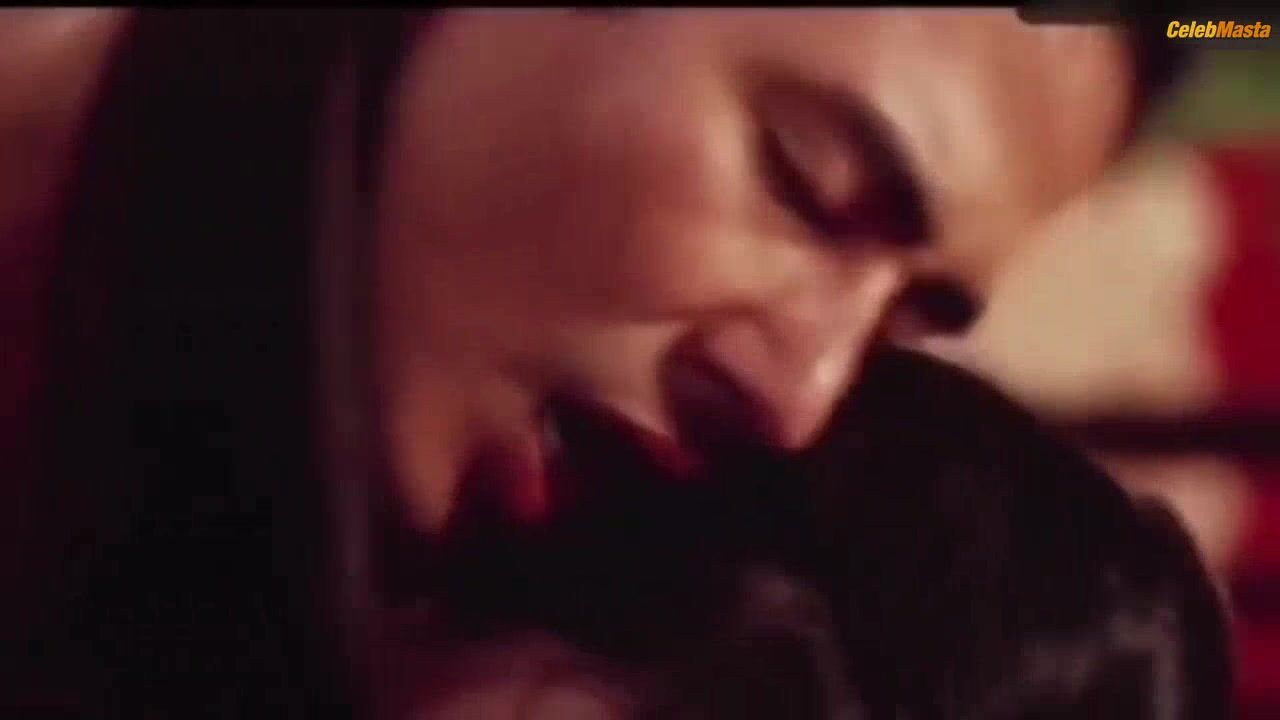Ji-hyo Song ’s Sexy Scene From A Frozen Flower - Photo 2 of 5 photo 5