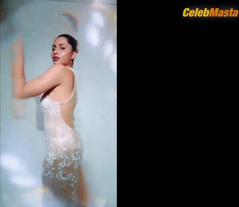 Anushka Luhar ’s Tits Scene From Photos & Videos - Photo 1 of 5 photo 2