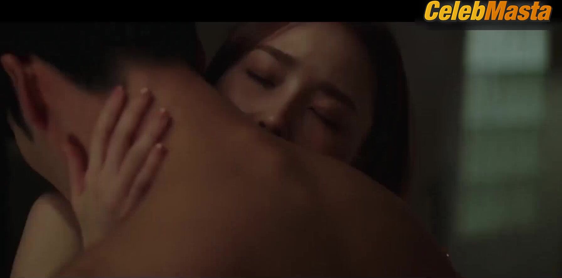 Bae Woo-hee ’s Sexy Scene From Hit The Spot - Photo 2 of 5