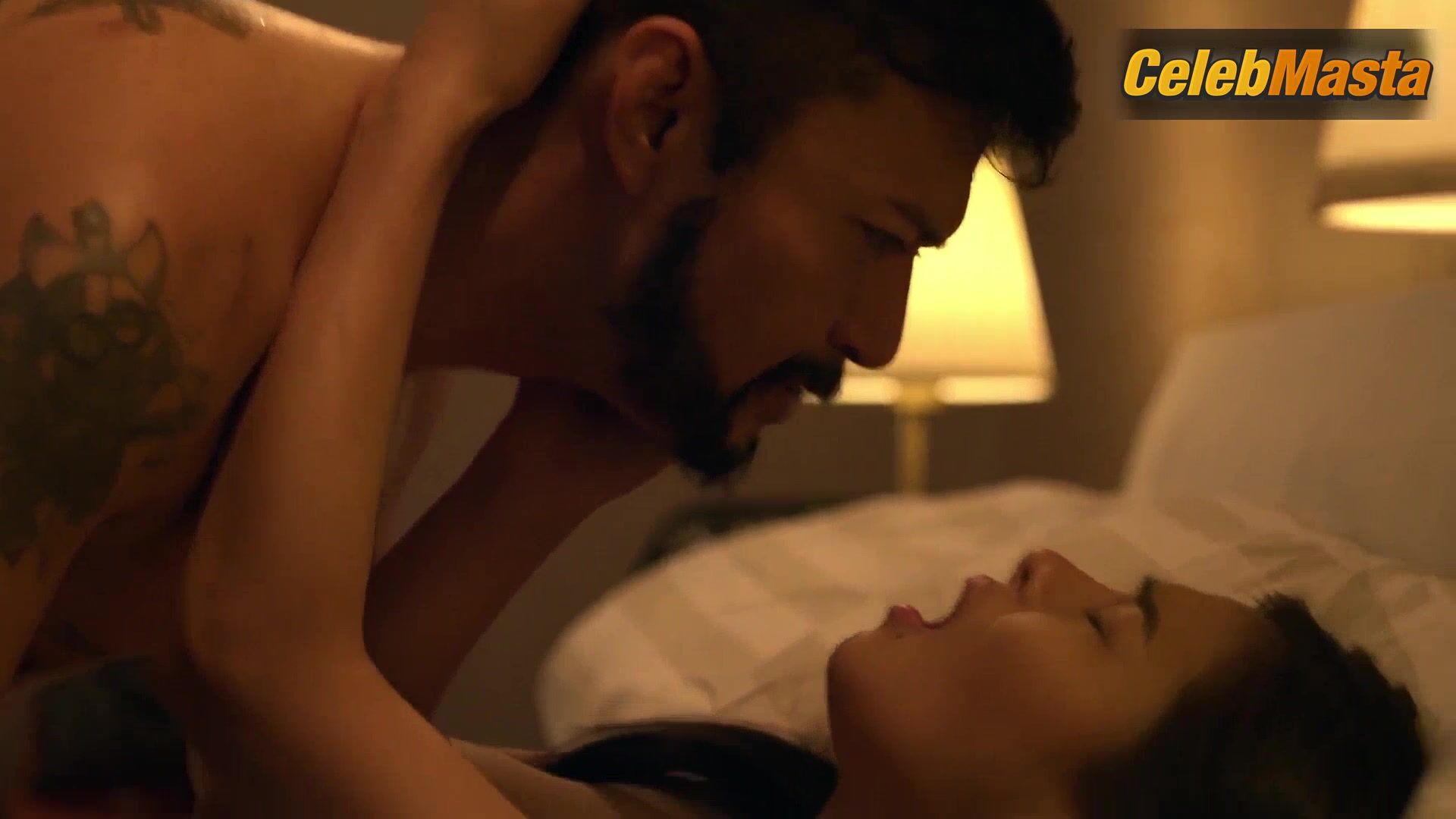 Angeli Khang ’s Booty, Tits Scene From Bela Luna - Photo 2 of 5 photo 5