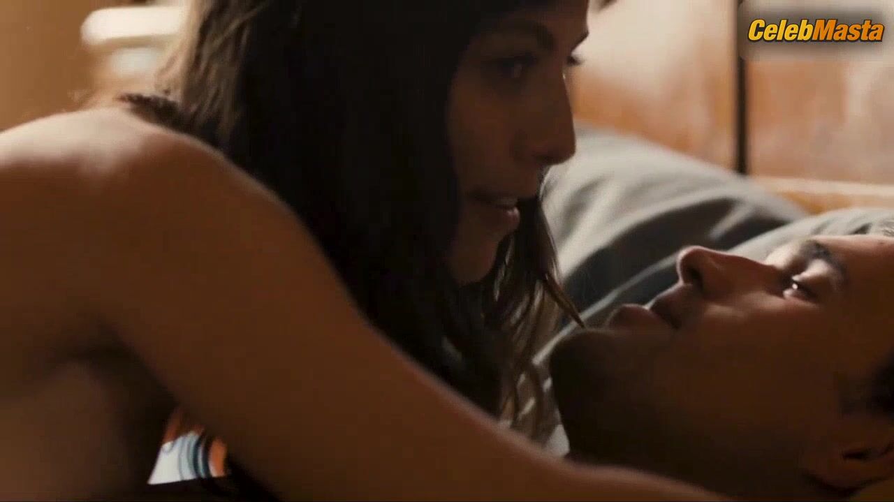 Alessandra Mastronardi Emily Atack And Tits Scene From Lost In - Photo 2 of 5 photo 5