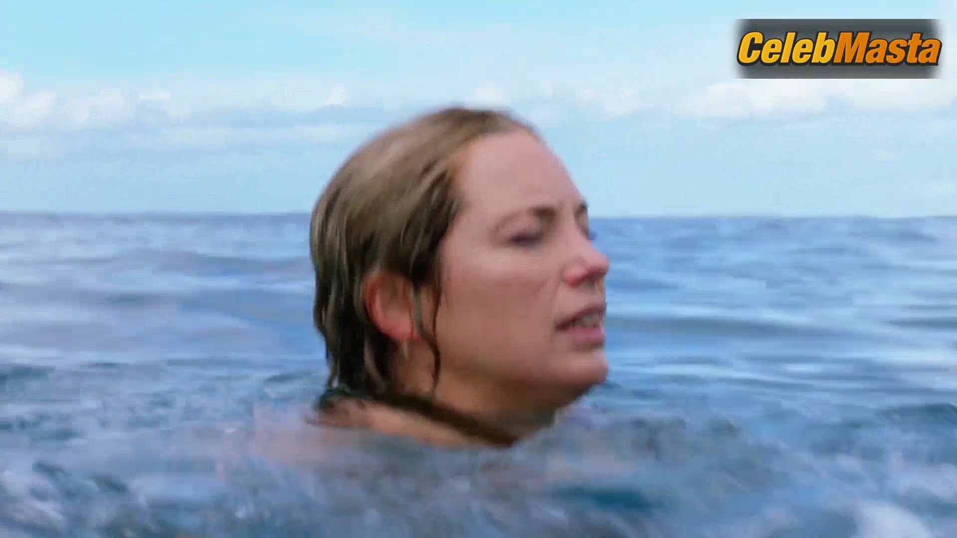 Perdita Weeks Swimsuit Scene From Magnum P.i. - Photo 2 of 5 photo 4
