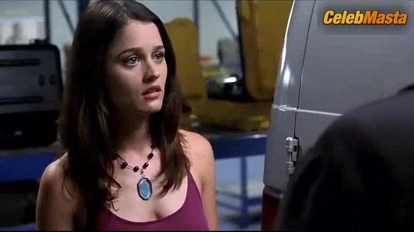 Robin Tunney Sexy Scene From The In-laws - Photo 3 of 5 photo 2