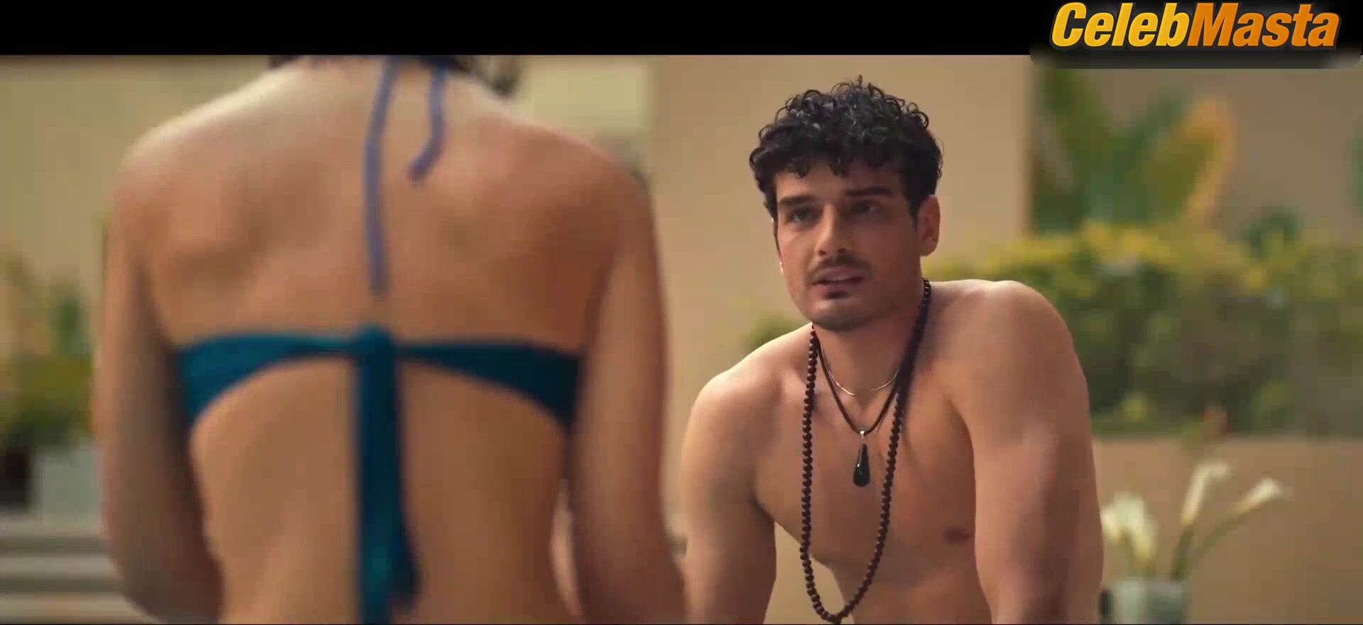 Carolina Miranda ’s Tits, Swimsuit Scene In Fake Profile - Photo 2 of 5 photo 4