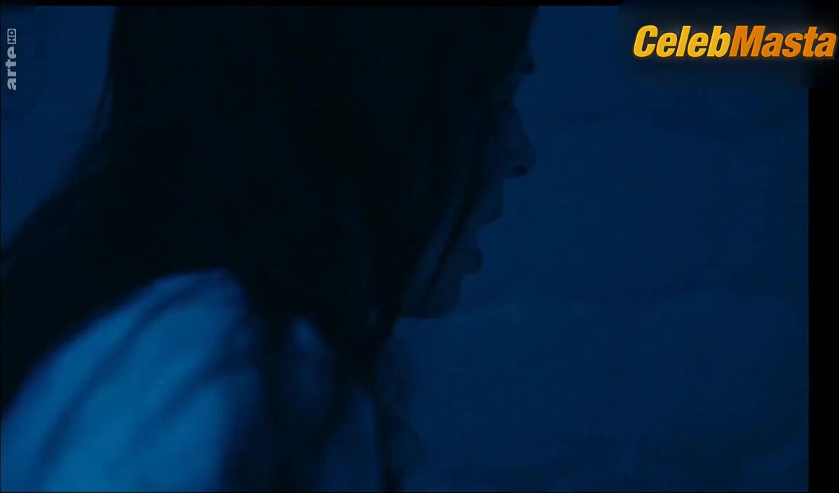 Juliette Binoche ’s Sexy Scene In High Life - Photo 2 of 5 photo 4