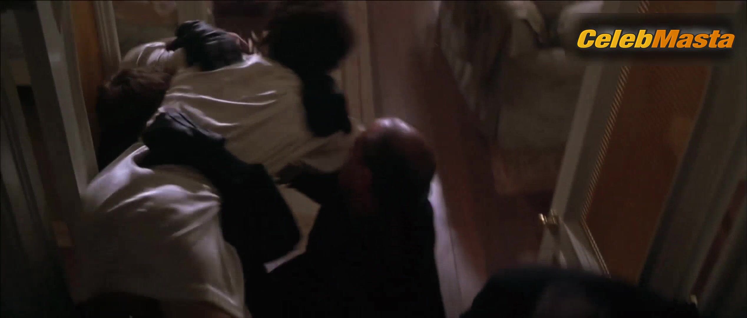 Robin Tunney ’s Butt, Tits Scene From End Of Days - Photo 1 of 5 photo 5
