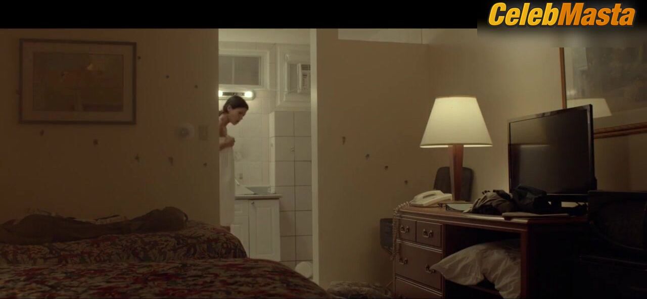 Stephanie Sigman ’s Underwear Scene From Shimmer Lake - Photo 2 of 5 photo 5