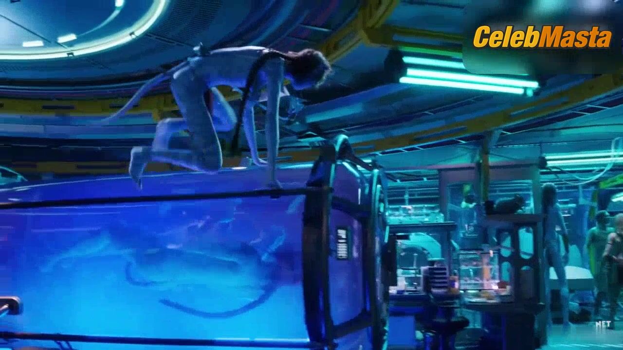 Sigourney Weaver ’s Boobs Scene In Avatar The Way Of - Photo 2 of 5