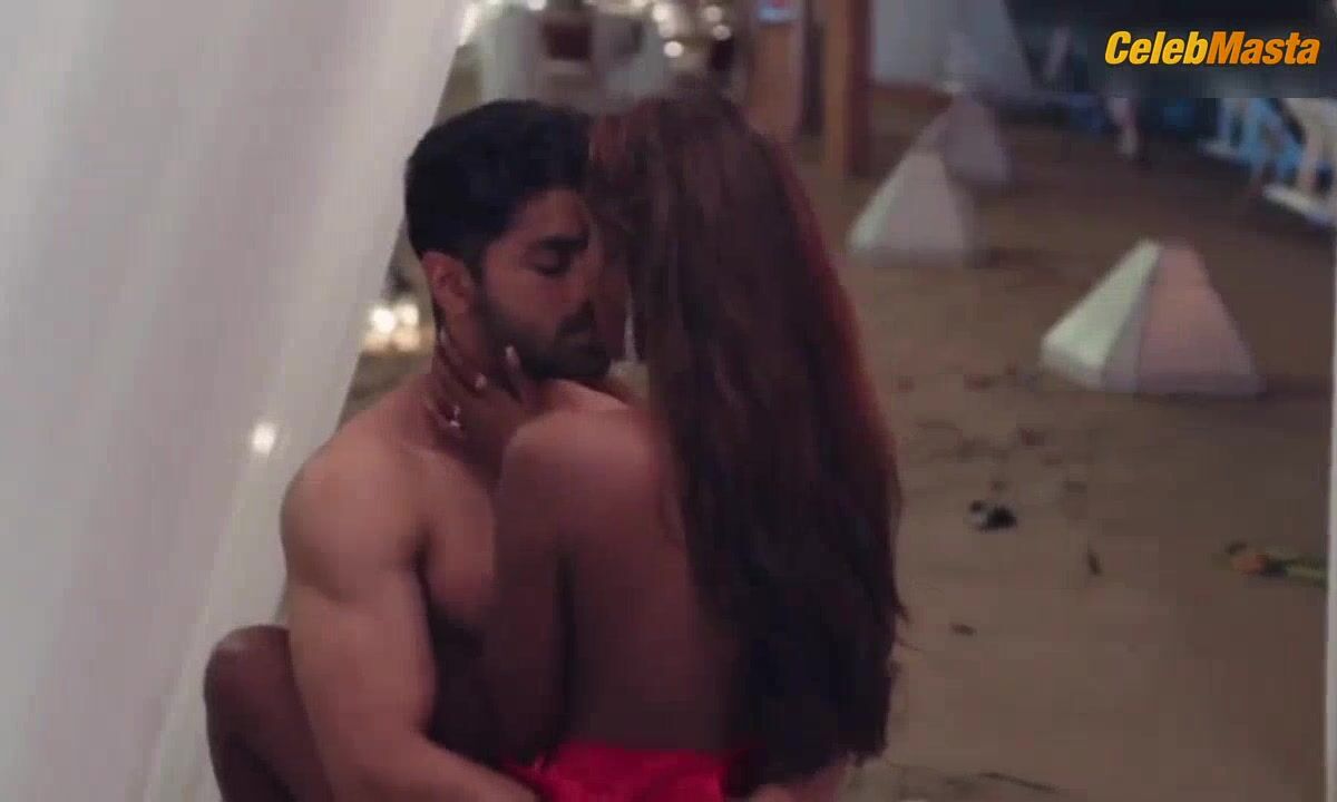 Poulomi Das Hot Scene From Bekaaboo - Photo 2 of 5