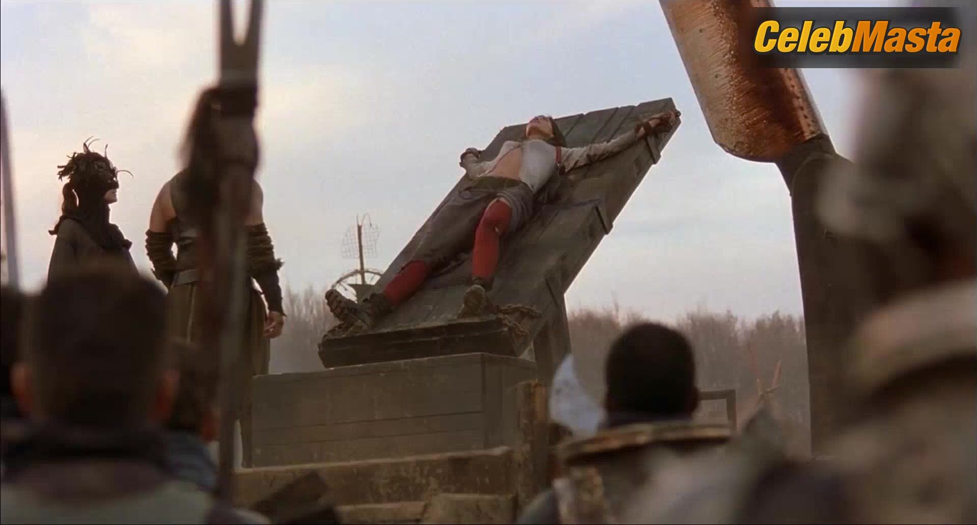 Patricia Velasquez ’s Underwear Scene From Beowulf - Photo 2 of 5 photo 5