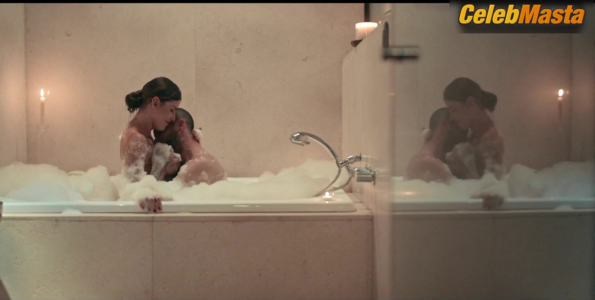 Maria Fernanda Yepes ’ Boobs Scene In Dark Desire - Photo 3 of 5 photo 1