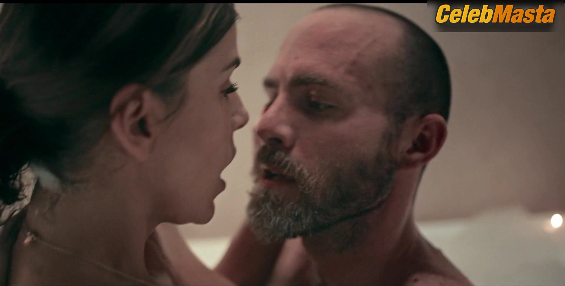 Maria Fernanda Yepes ’ Boobs Scene In Dark Desire - Photo 3 of 5 photo 4