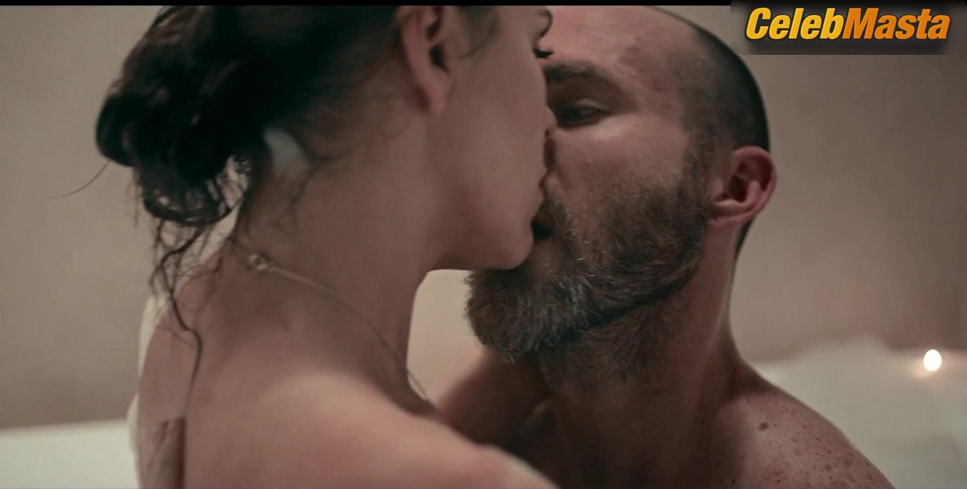 Maria Fernanda Yepes ’ Boobs Scene In Dark Desire - Photo 3 of 5 photo 5