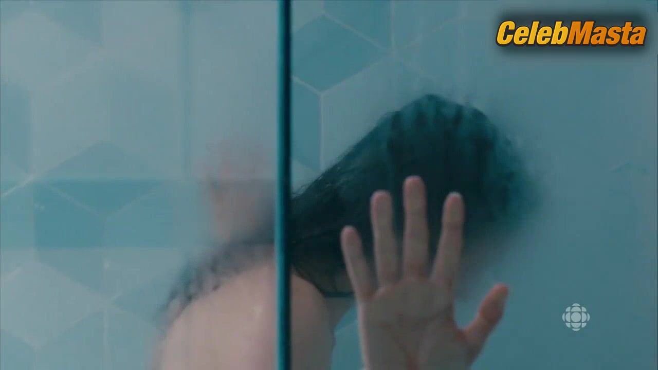 Catherine Reitman ’s Tits,ass Scene In Workin’ Moms - Photo 2 of 5 photo 5