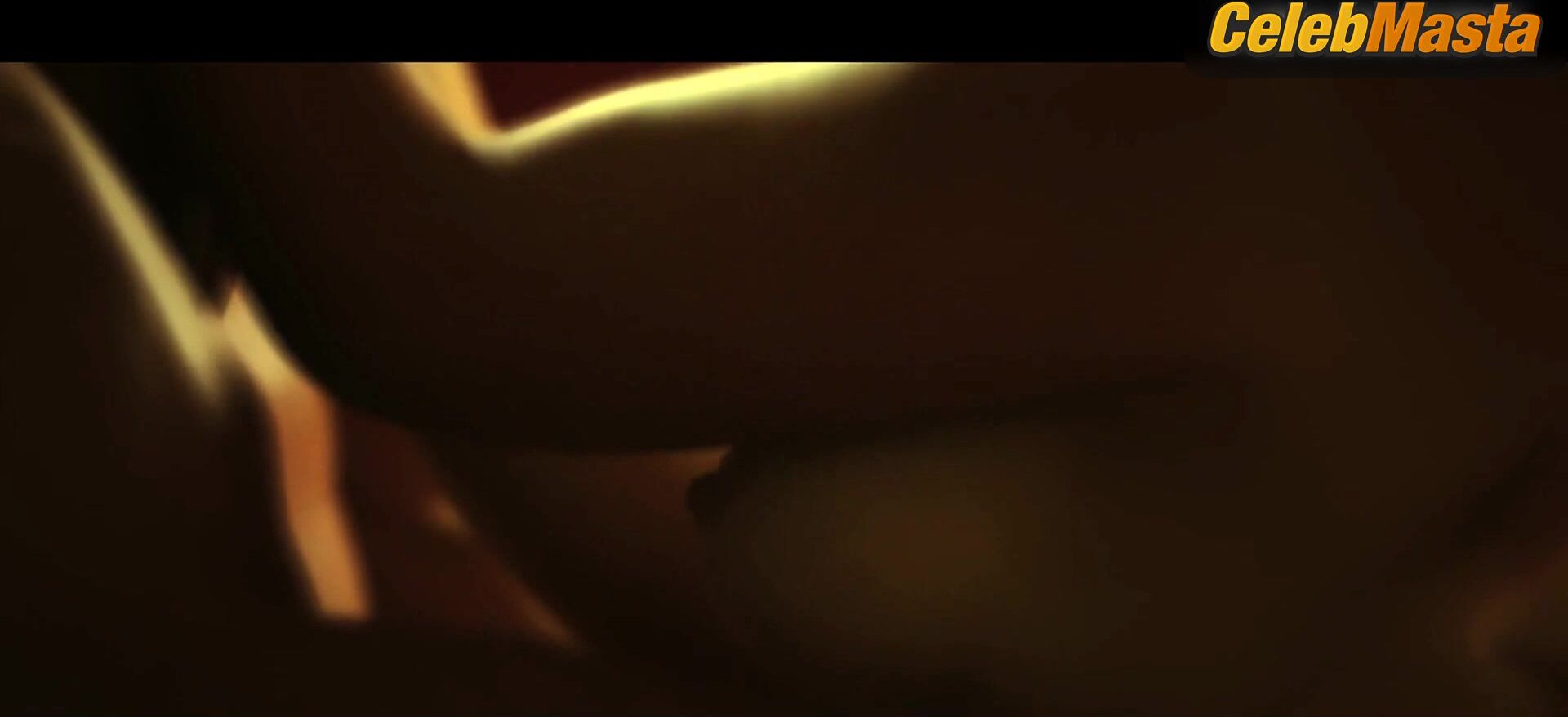 Carolina Miranda Bares Tits Scene In Fake Profile - Photo 1 of 5