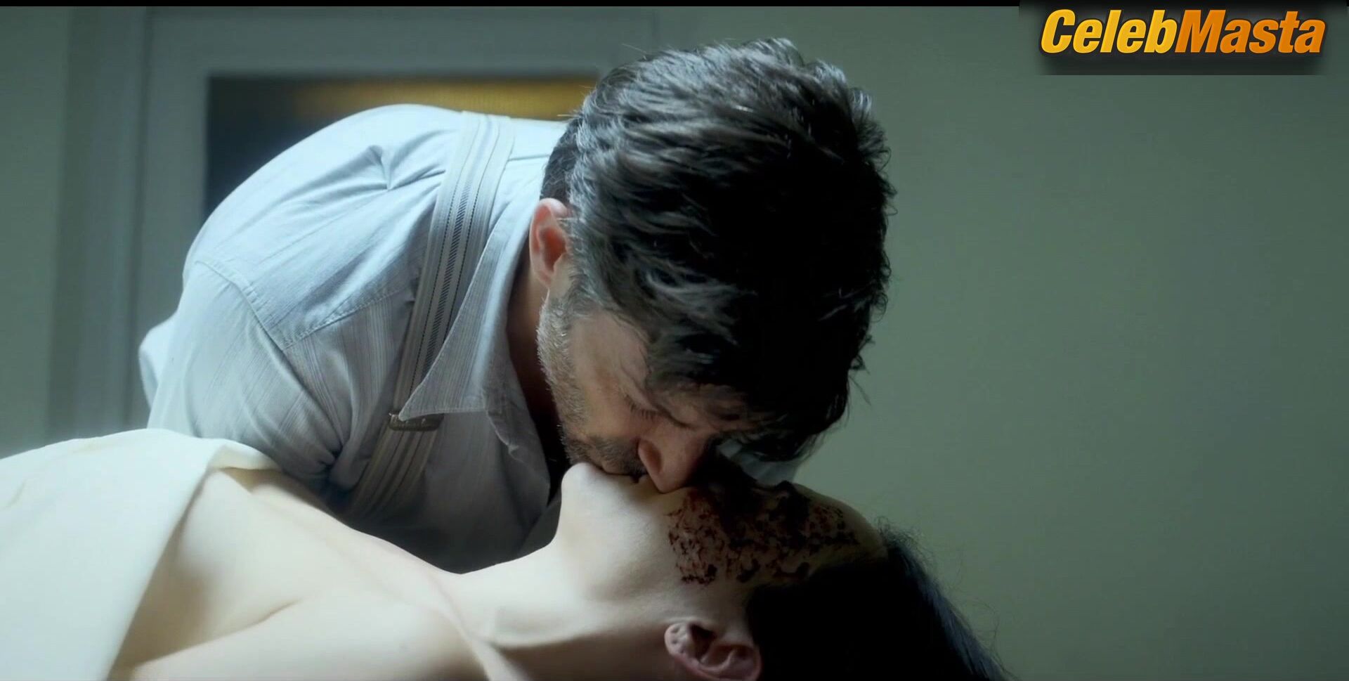 Zuria Vega ’s Sultry Scene In Las Pelotaris 1926 - Photo 1 of 5 photo 4