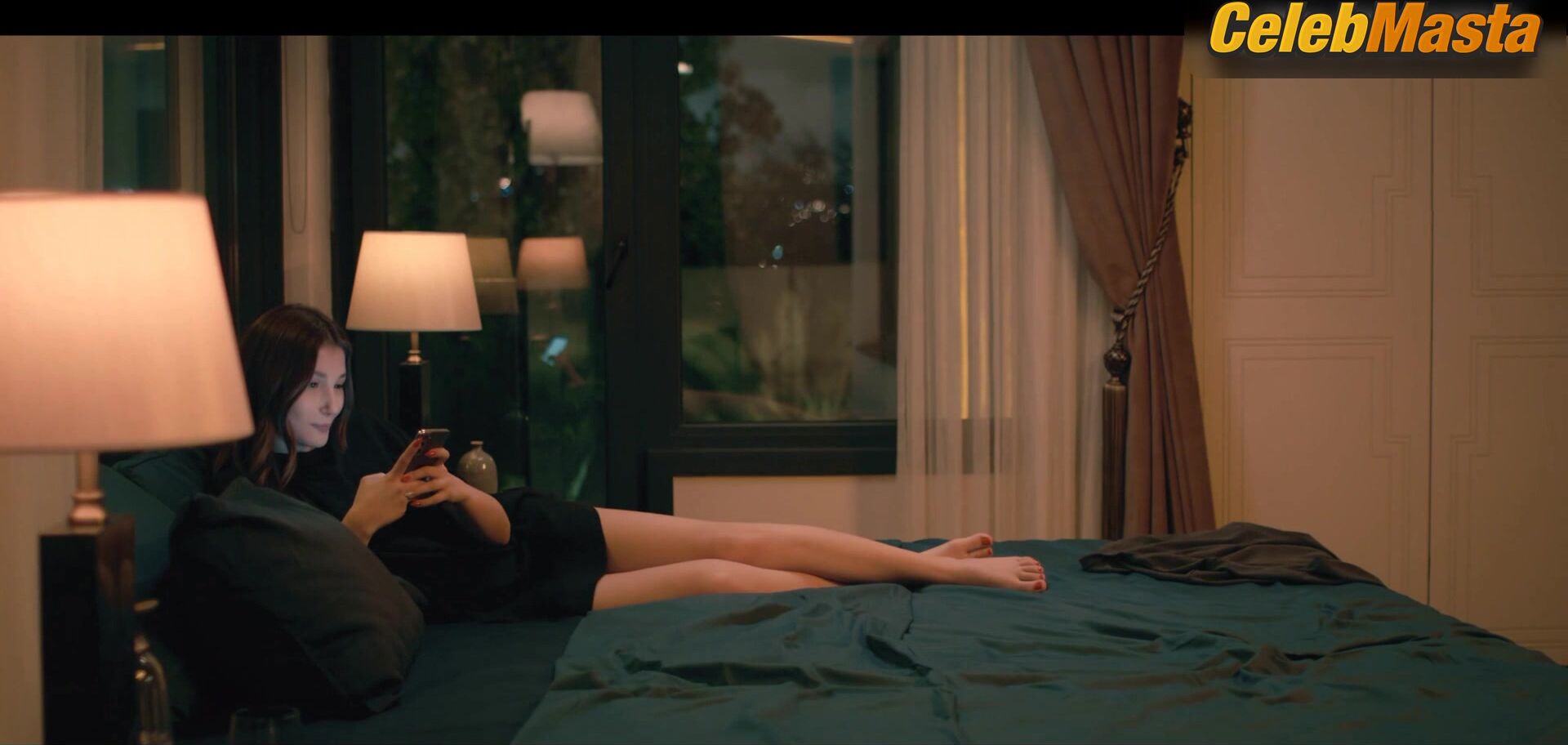 Ilayda Akdogan Flaunts Thong Scene In 10 Days Of A Bad Man - Photo 1 of 5 photo 5