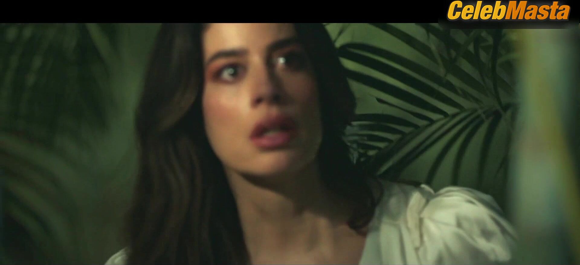 Carolina Miranda Shows Tits, Butt Scene In Fake Profile - Photo 3 of 5 photo 5