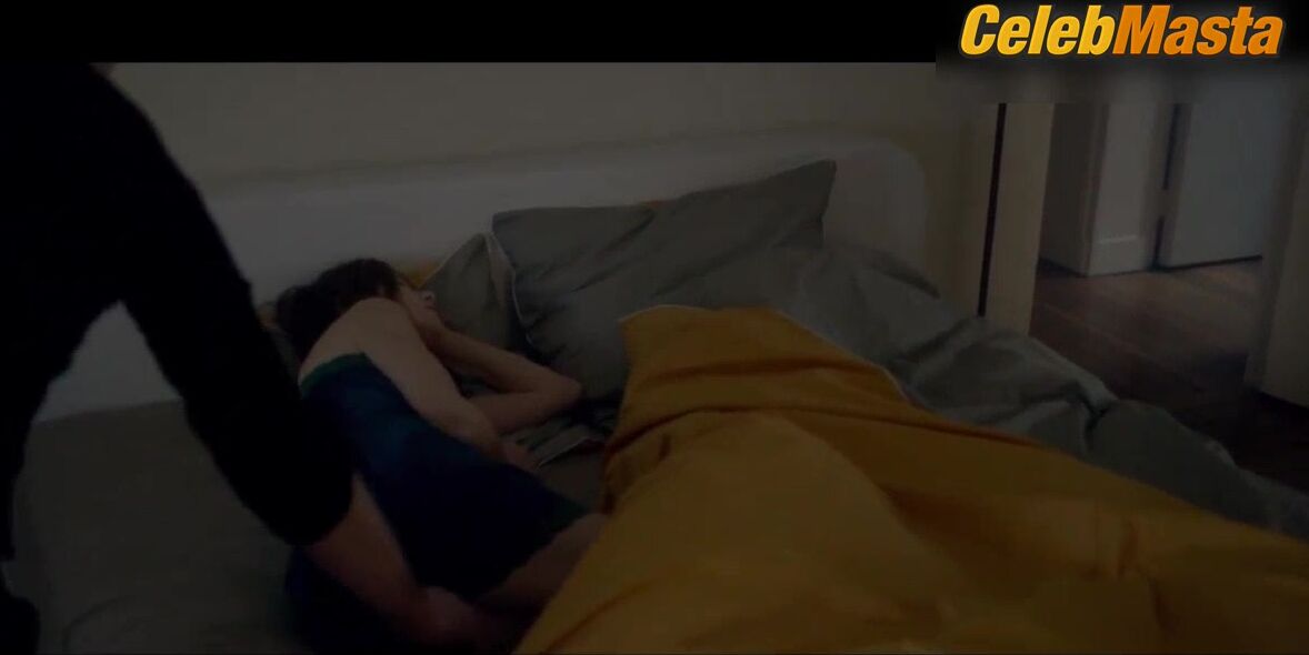 Isabelle Huppert Reveals Breasts Scene In Elle - Photo 3 of 5 photo 1