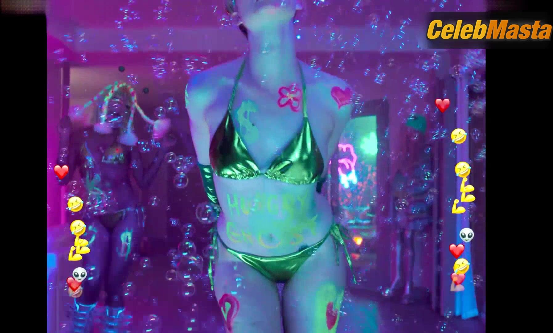 Elle Fanning And Lindsey Normington’s Swimsuit, - Photo 2 of 5 photo 1