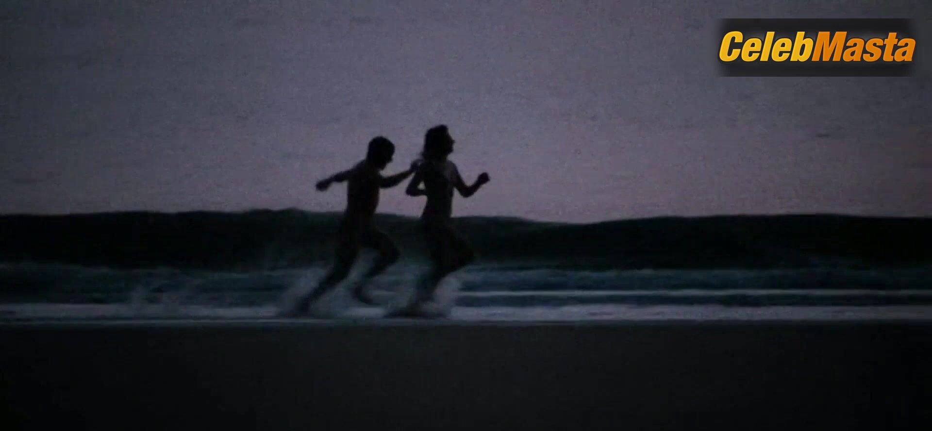 Juliette Binoche Boobs Scene In Les Amants Du Pont-neuf - Photo 1 of 5 photo 2