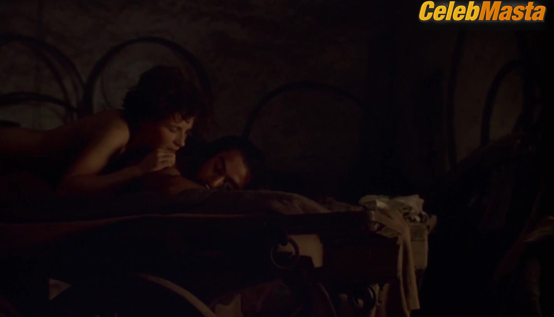 Juliette Binoche ’s Tits And Underwear Scene From The - Photo 1 of 5 photo 4