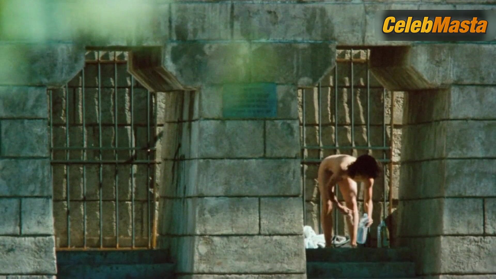 Juliette Binoche Tits And Bush Scene From Les Amants Du - Photo 1 of 5 photo 4