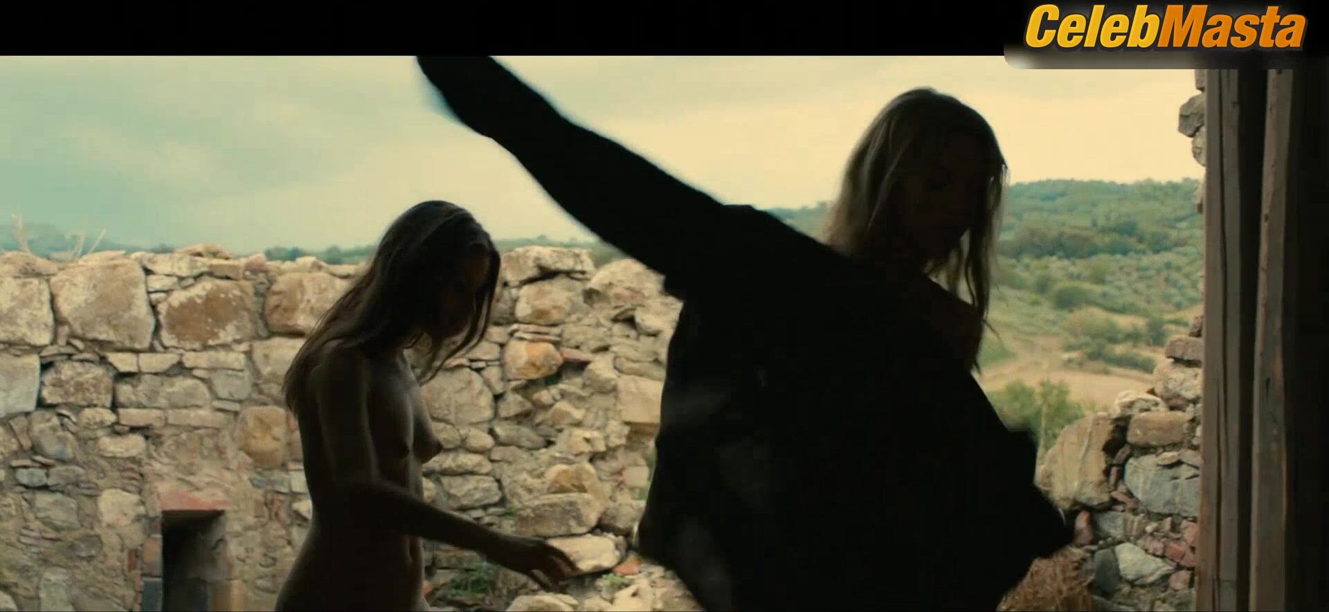 Daphne Patakia Virginie Efira And Flaunt Butt, Boobs Scene - Photo 1 of 5 photo 5