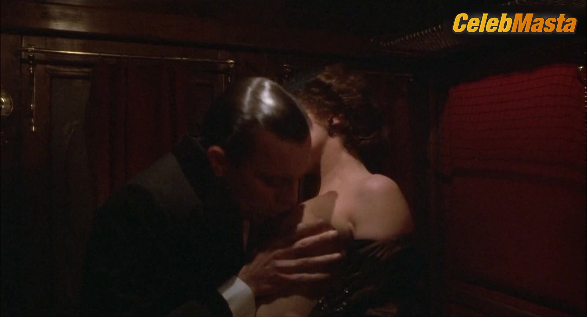 Sylvia Kristel Nude Boobs Scene In Mata Hari - Photo 1 of 5 photo 4