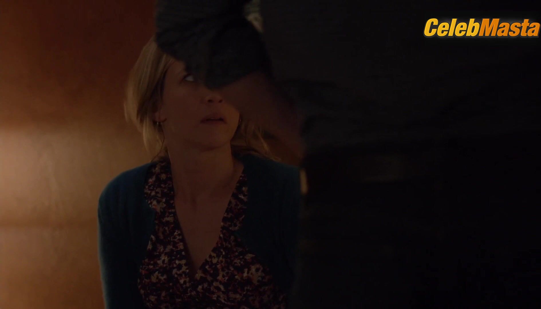 Vera Farmiga Bares Sexy Scene In Bates Motel - Photo 1 of 5 photo 5