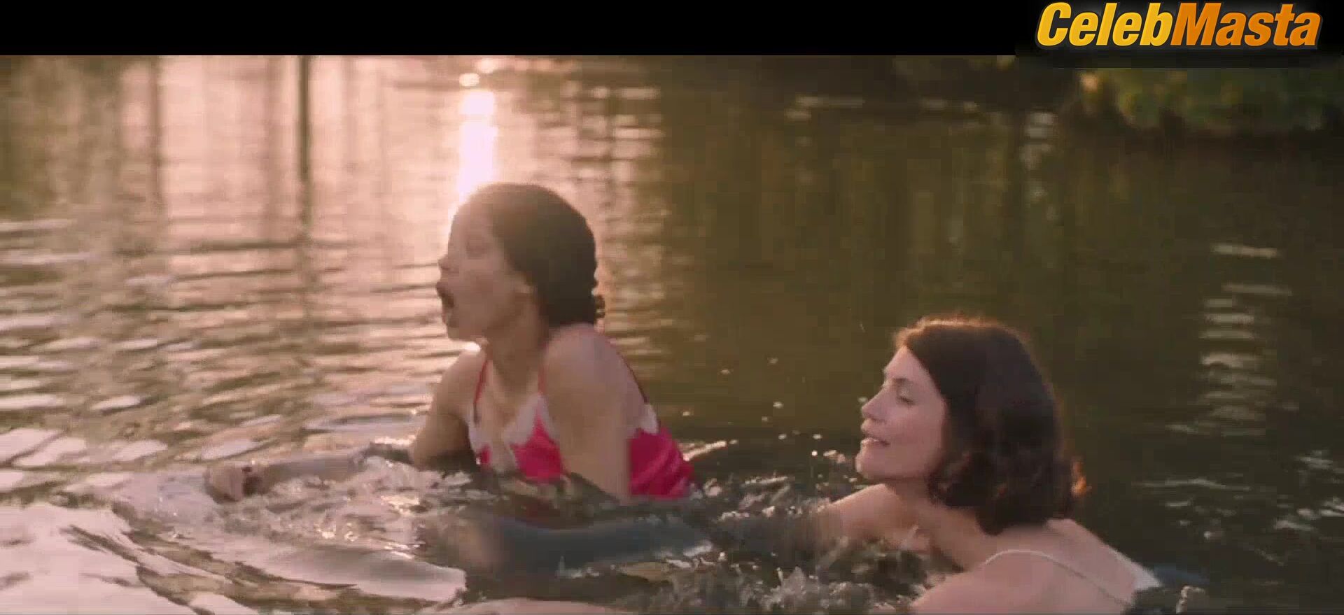 Gemma Arterton And Gugu Mbatha-raw’s Lesbian Scene - Photo 3 of 5 photo 1