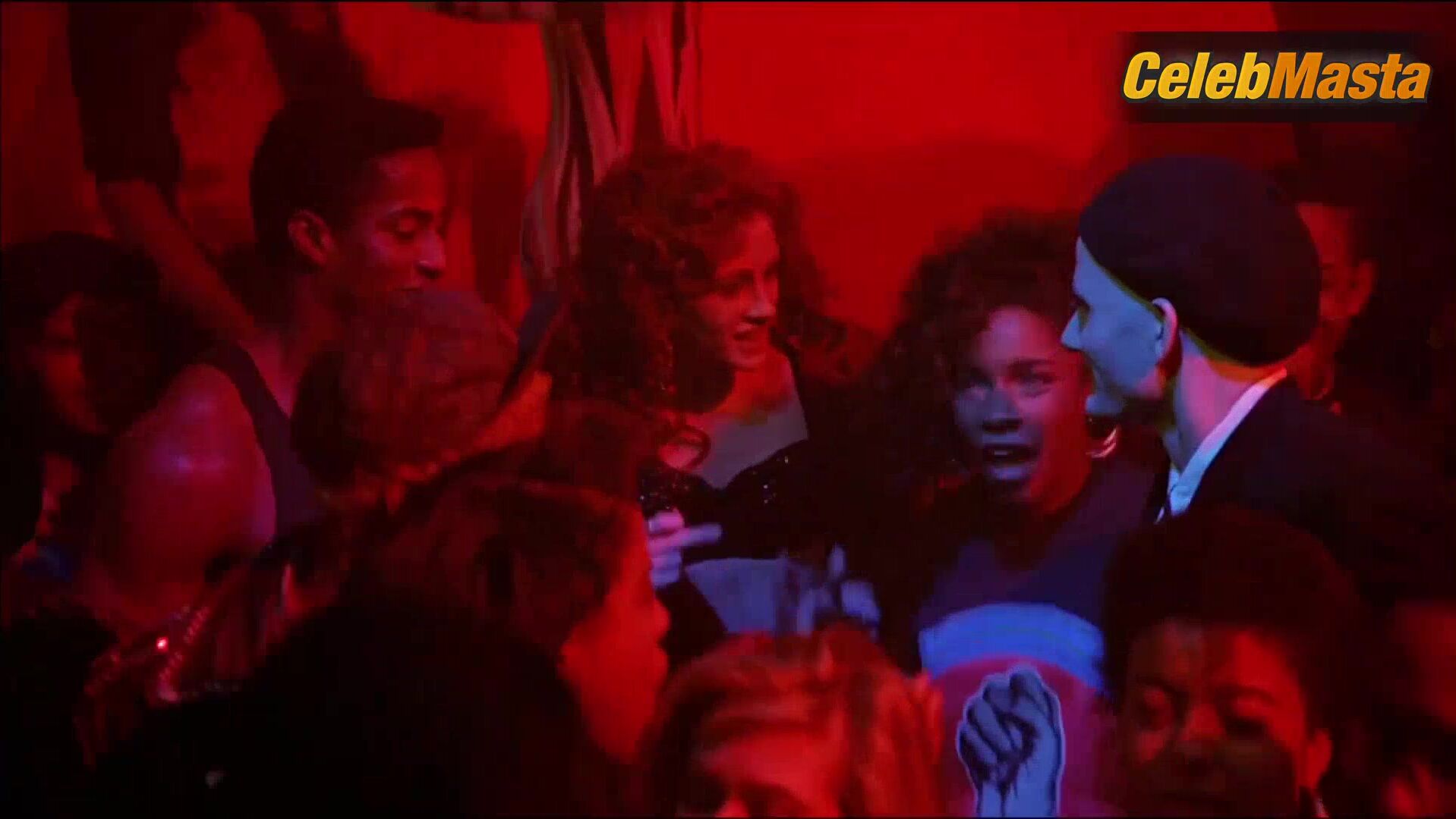 Julia Roberts Tits, Underwear Scene From Dying Young - Photo 2 of 5 photo 1
