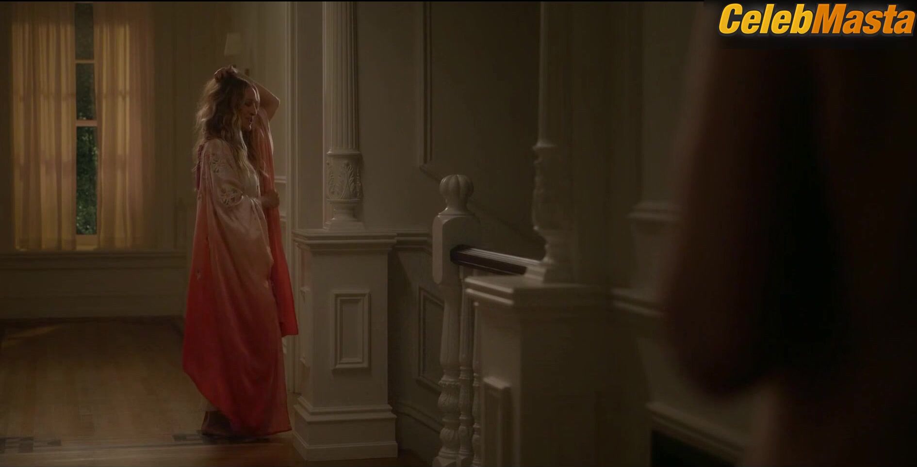 Cynthia Nixon Shows Tits And Bush Scene In And Just Like - Photo 2 of 5 photo 1