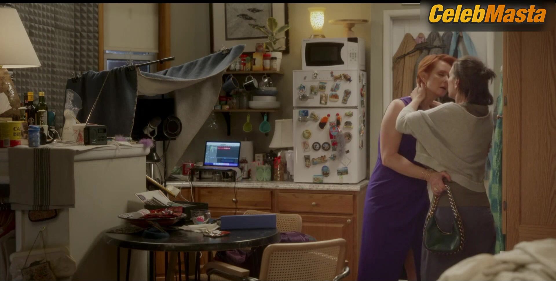 Cynthia Nixon And Miriam Shor’s Lesbian Scene In And - Photo 2 of 5 photo 4