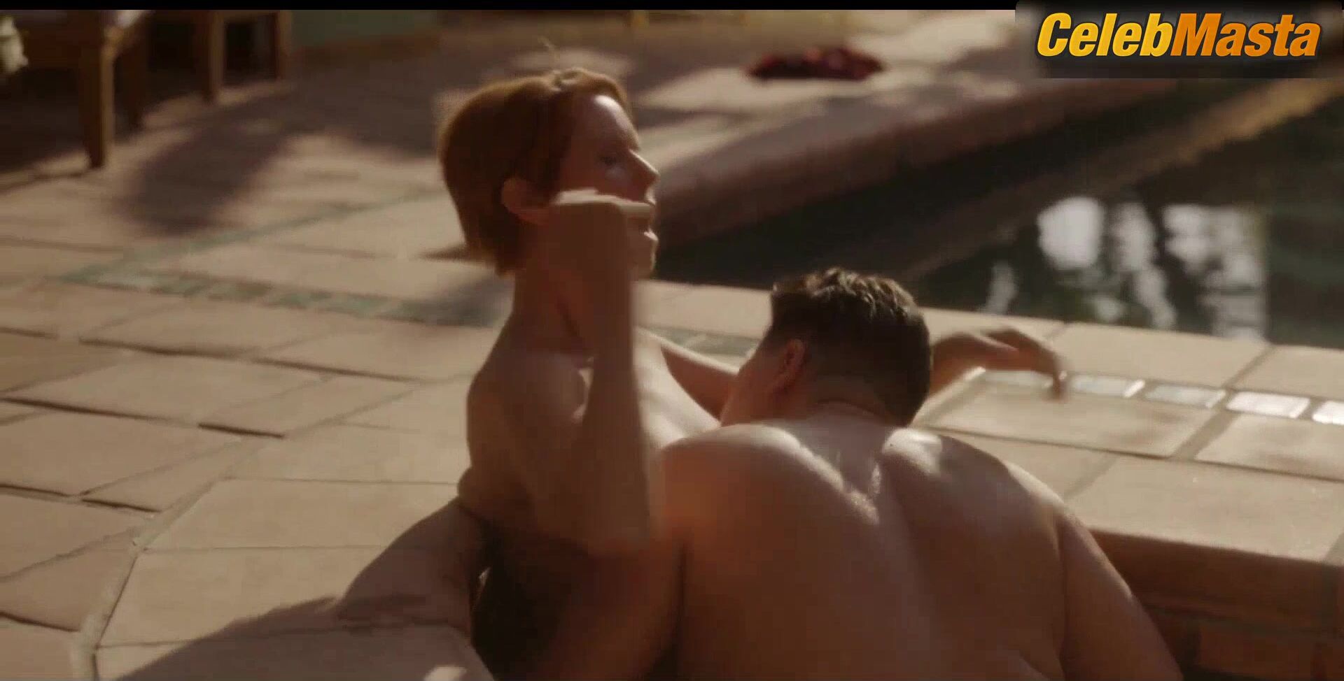 Cynthia Nixon Flaunts Boobs In Lesbian Scene In And Just - Photo 2 of 5