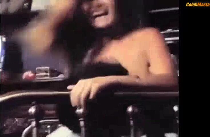 Uschi Digard ’s Tits, Bush Scene In The Only House - Photo 1 of 5 photo 4