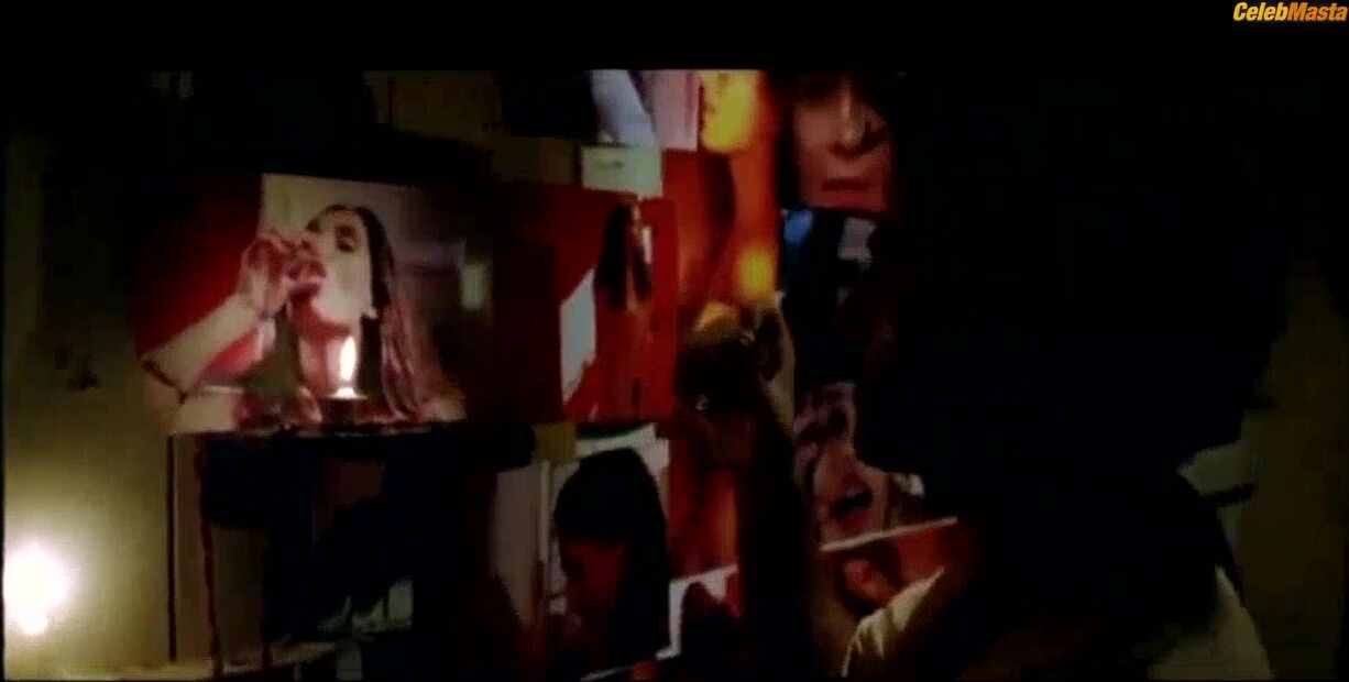 Camila Pitanga Reveals Tits Scene In Eu Receberia As Piores - Photo 1 of 5