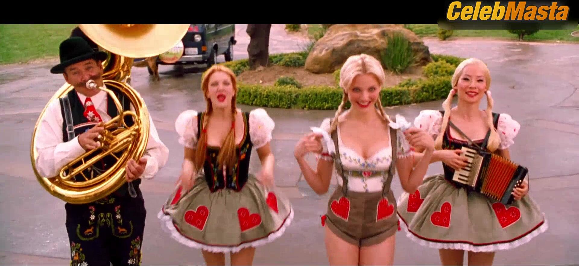 Cameron Diaz Drew Barrymore, And Lucy Liu Reveal Skin - Photo 1 of 5