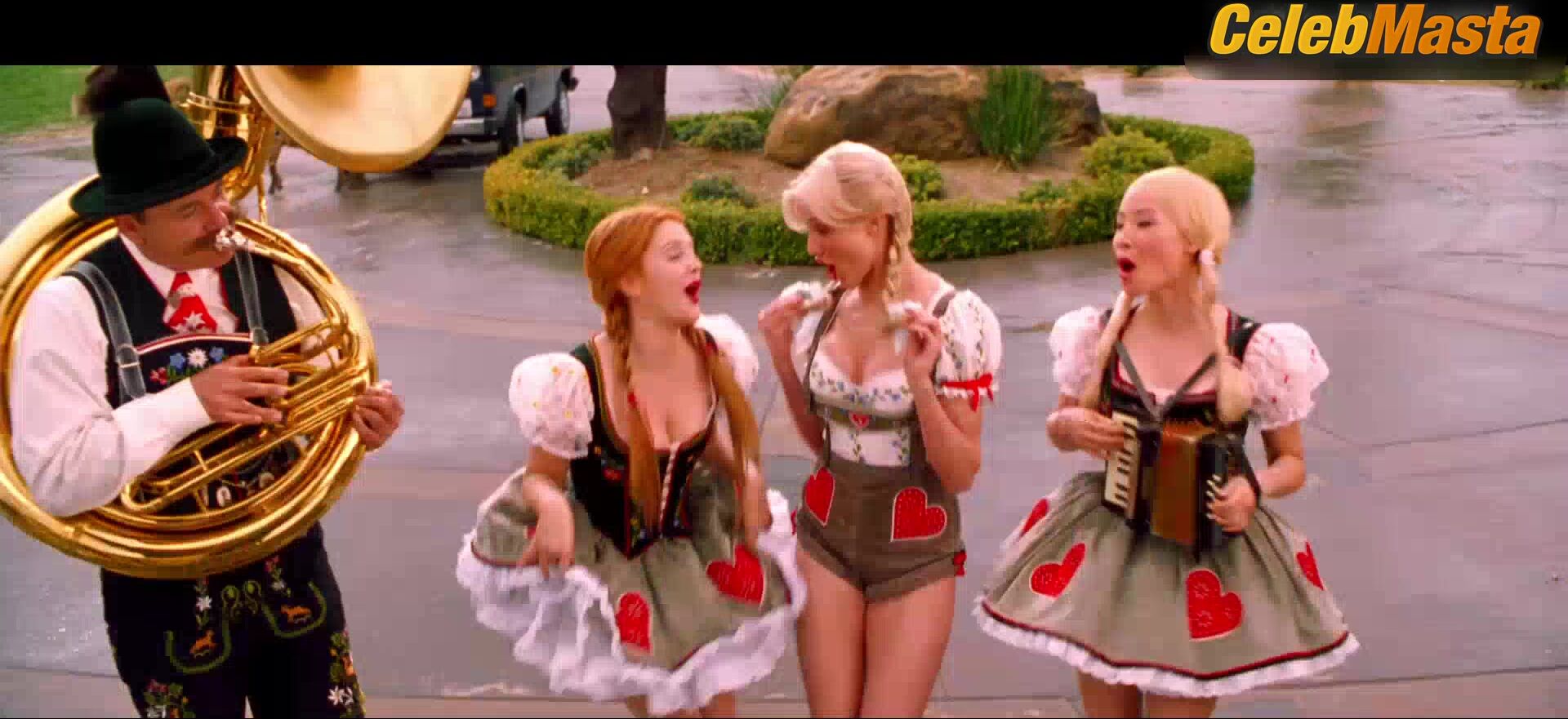 Cameron Diaz Drew Barrymore, And Lucy Liu Reveal Skin - Photo 1 of 5 photo 5