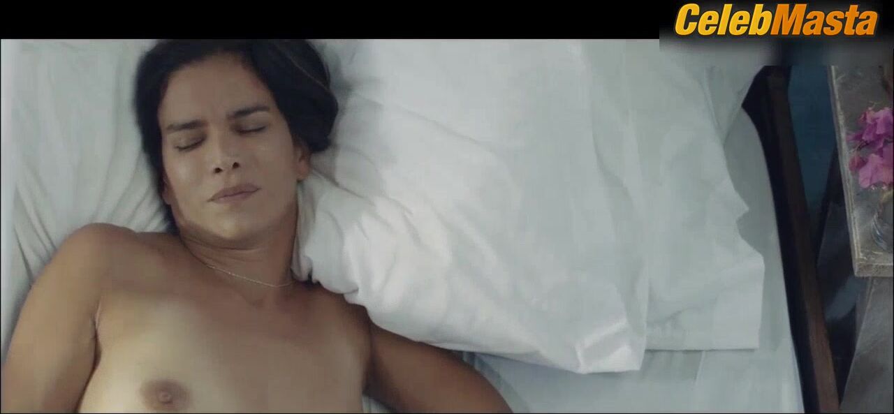 Eloisa Maturen Patricia Velasquez And ’s Tits, - Photo 1 of 5