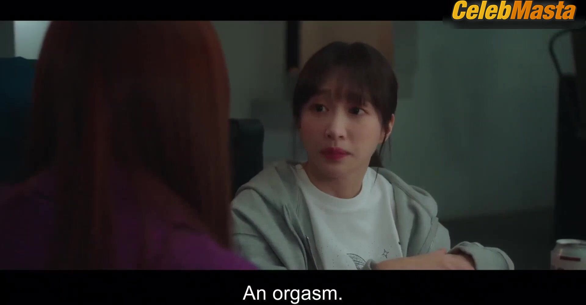Bae Woo-hee And Yoo Bo-na Hot Scene In Hit The Spot - Photo 3 of 5 photo 5