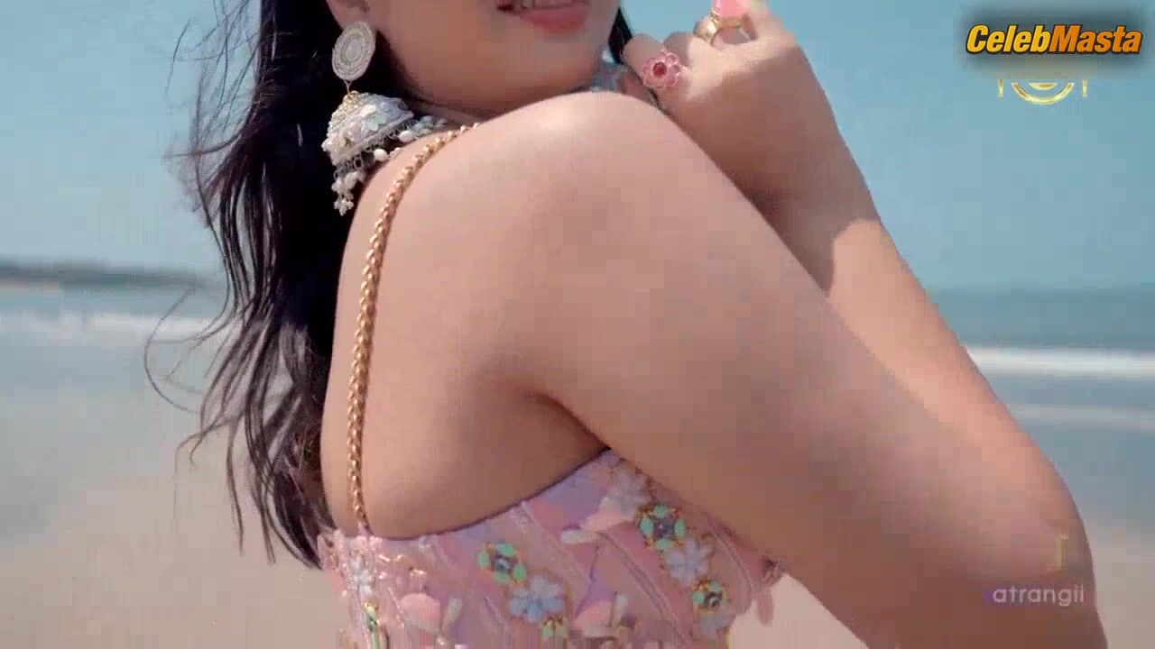 Muskaan Mohnot ’s Tits Scene In Flaunt - Photo 2 of 5