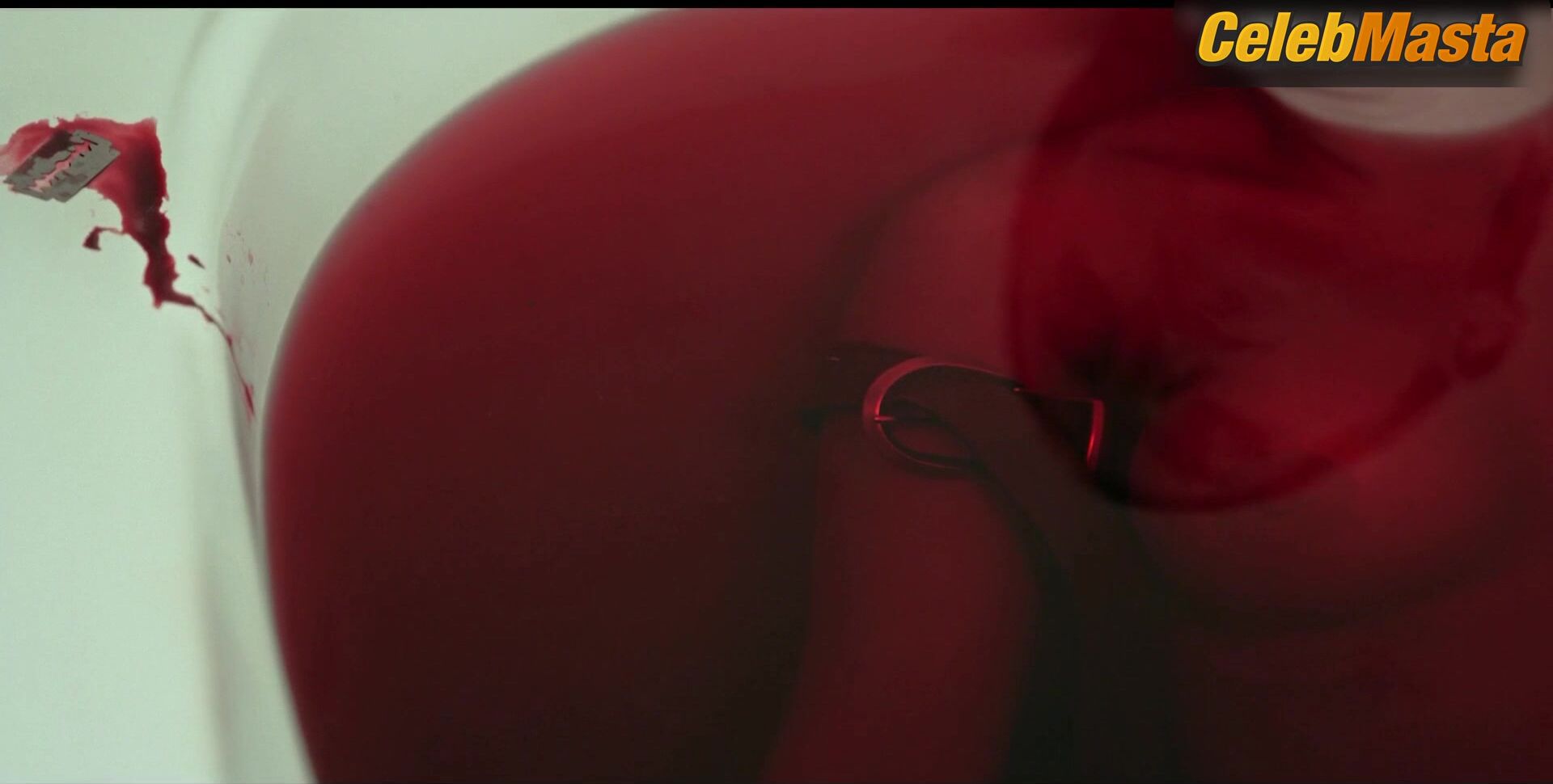 Maria Fernanda Yepes Reveals Boobs Scene In Dark Desire - Photo 2 of 5 photo 4