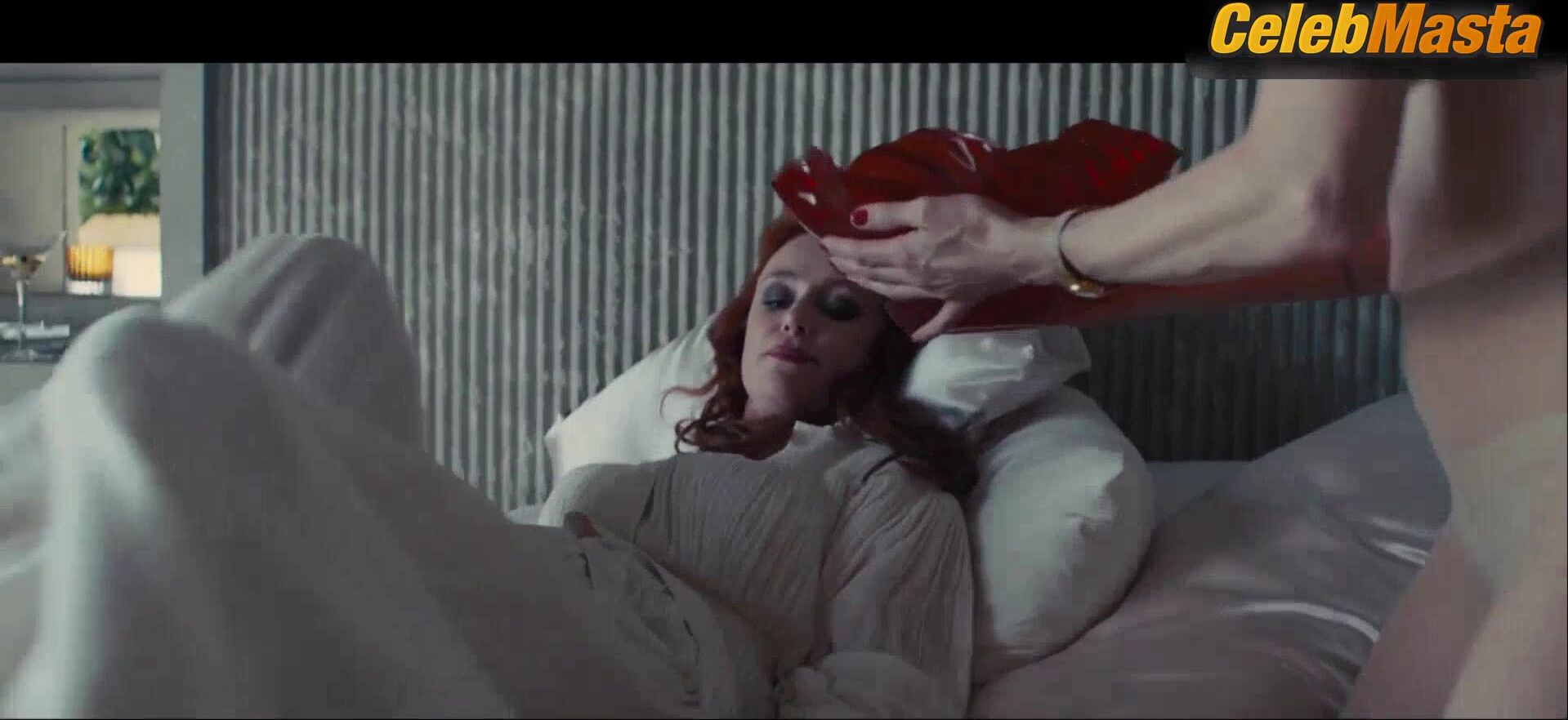 Keeley Hawes And Sienna Guillory’s Tits, Underwear - Photo 2 of 5 photo 5