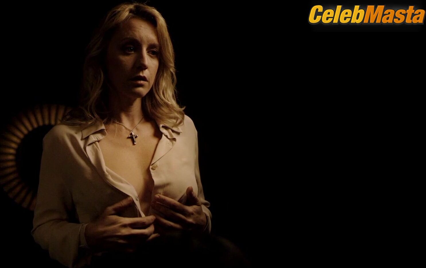 Eco Andriolo Ranzi Ludivine Sagnier And ’s Boobs Scene In - Photo 2 of 5 photo 1
