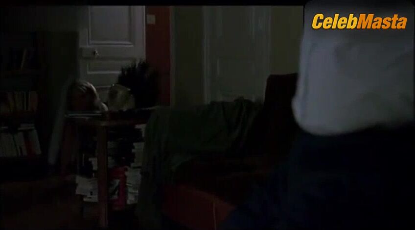 Ludivine Sagnier Shows Off Sexy Scene In A Girl Cut In Two - Photo 1 of 5
