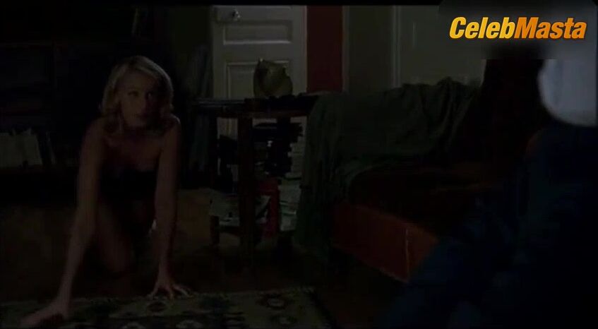 Ludivine Sagnier Shows Off Sexy Scene In A Girl Cut In Two - Photo 1 of 5 photo 4