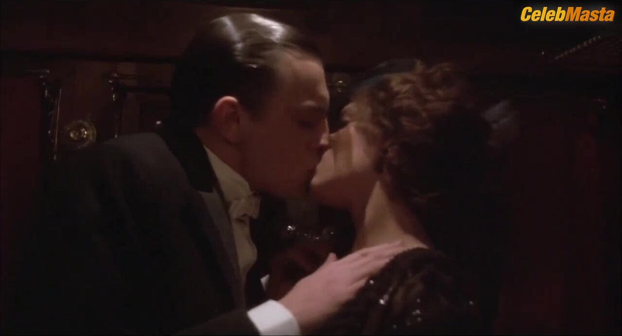 Sylvia Kristel Shows Ass, Boobs Scene In Mata Hari - Photo 2 of 5 photo 1