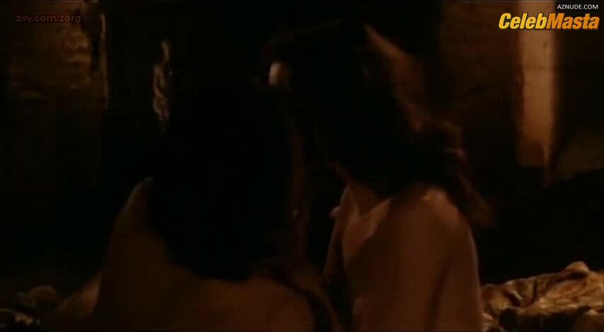 Sylvia Kristel Tits And Bush Scene From Une Femme Fidele - Photo 1 of 5 photo 2
