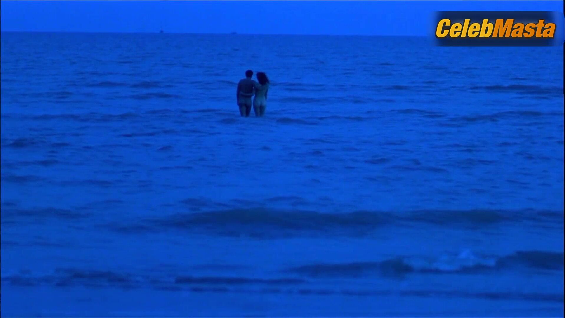 Diane Keaton Booty Scene In Reds - Photo 2 of 5